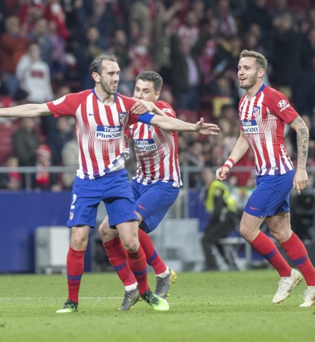 Godín celebra su gol ante el Girona.